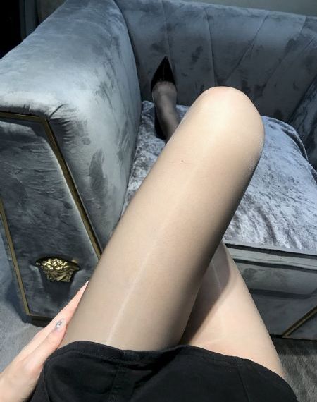 少妇午夜影院_未删减完整版
