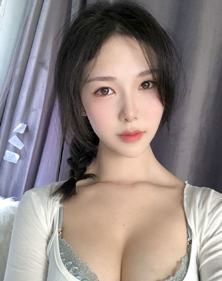 豪乳老师刘艳txt_高清国产国语三级