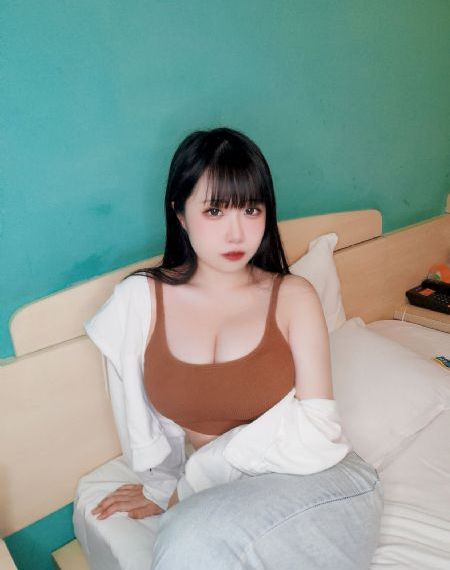 加斗里生鱼片店_1080完整版观看