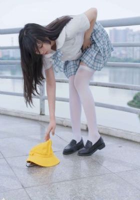 深夜咖啡馆之失踪少女 电影_JVID性感写真