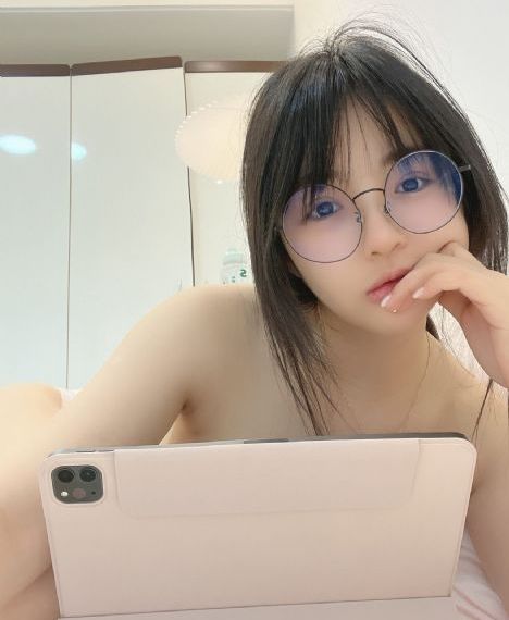 魔女电影_BD英语全集免费观看