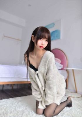两个小婕子和我做受h_超清高清电影在线