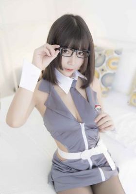 《拜托了身体里的她》_HD电影在线观看